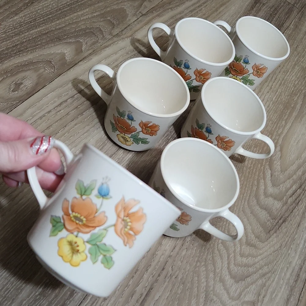 70's Corning Cornerstone Vintage Royal Garden 6 Piece Ceramic Mug Set Floral VTG